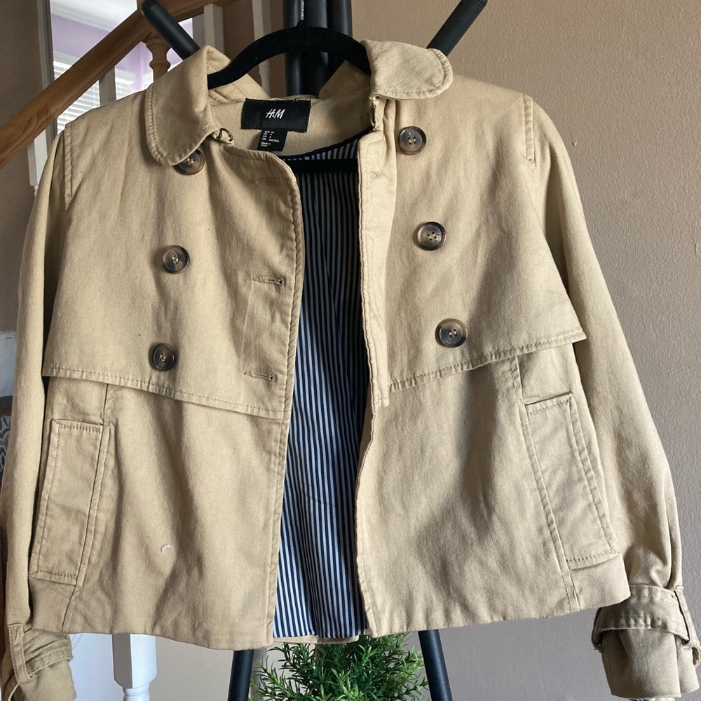 H&M Jacket - Picture 3 of 8